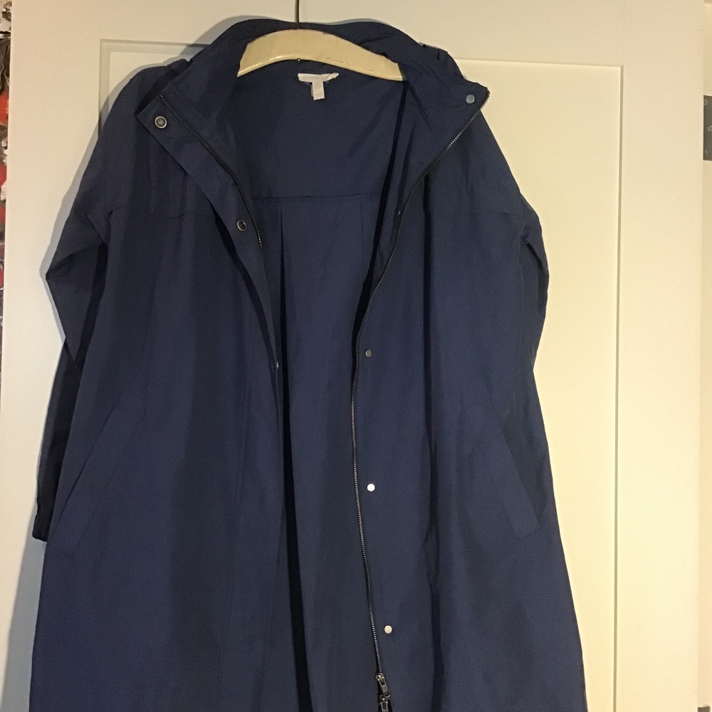 Eileen Fisher nylons/cotton unlined coat